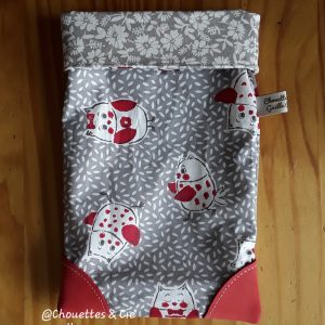 Étui pour livre de poche