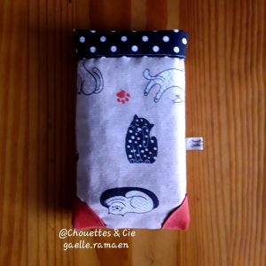 Étui pour livre de poche